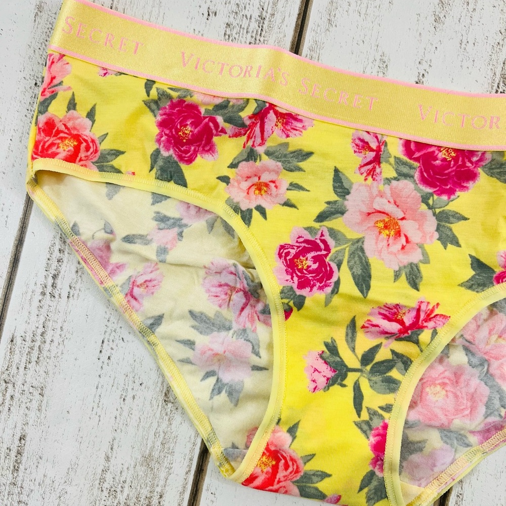 Victoria’s Secret Floral Print Hiphugger Pantie - Picture 3 of 5